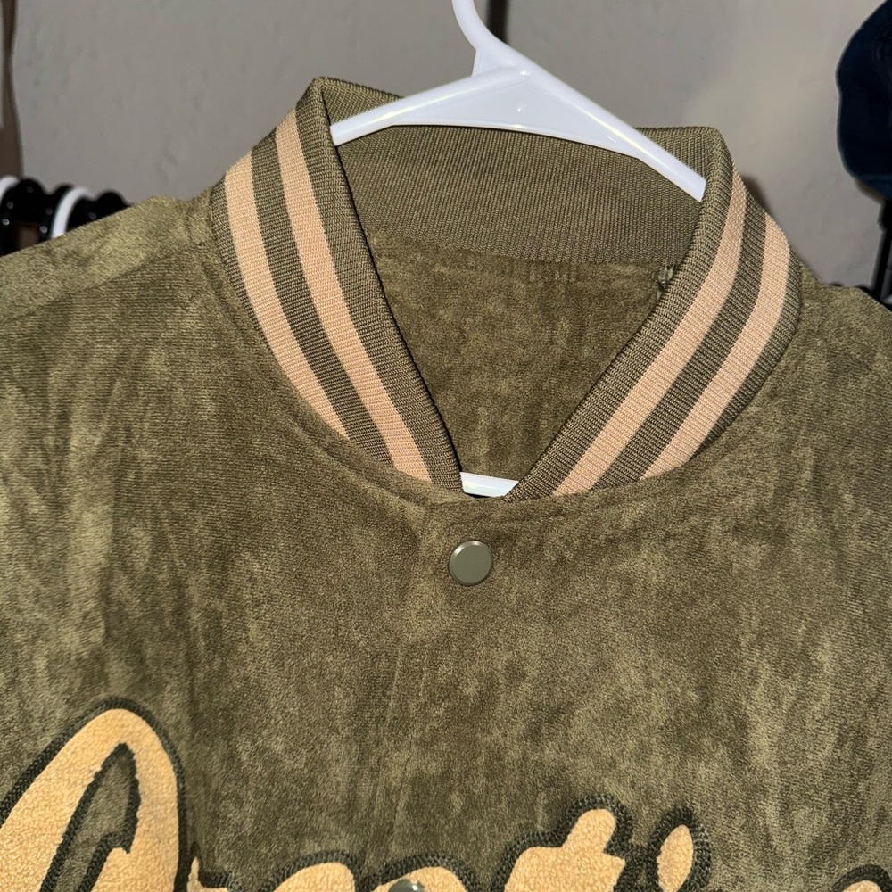 Men's Varsity Jacket - Picture 4 of 7